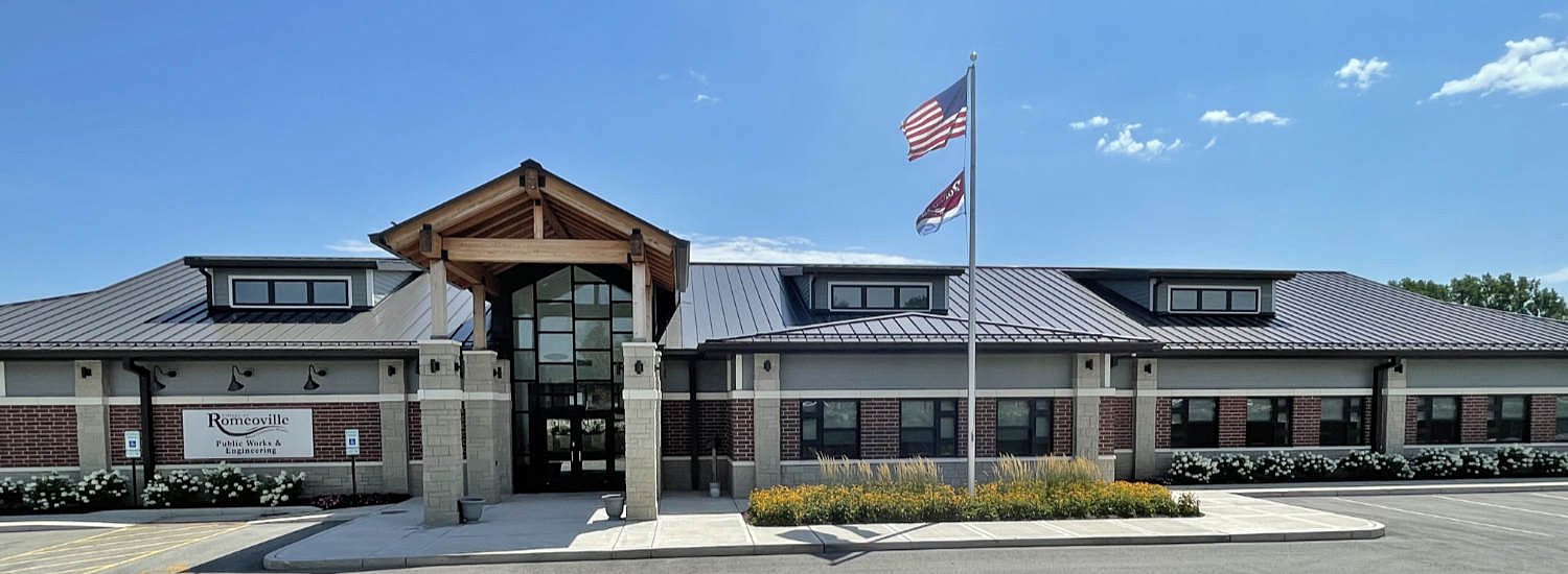 Professionally landscaped City Building